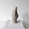 Beeld Dikke Dame Beige - Afbeelding 2